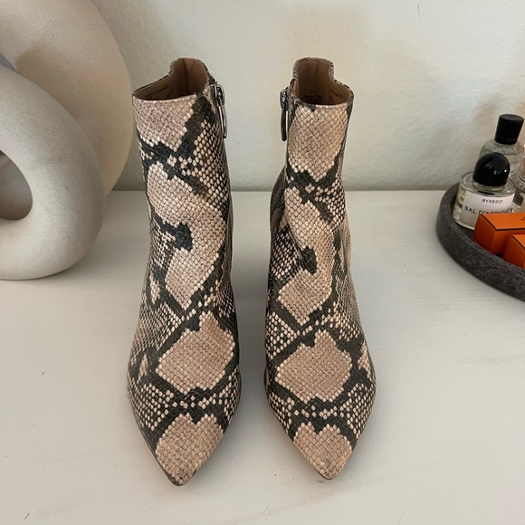 Steve Madden python boots - Picture 2 of 2